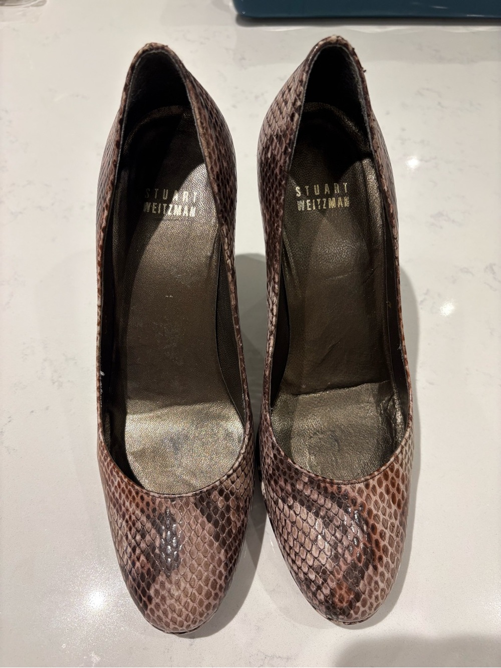 Stuart Weitzman Brown Snakeskin-Print Leather Pumps